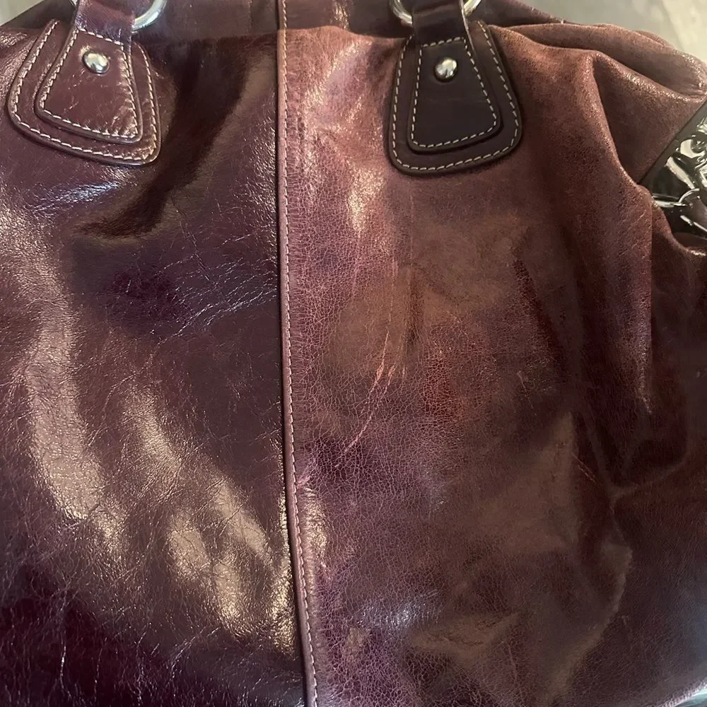 Barr and Barr Elegant Wine Brown Leather Shoulder and crossbody Bag